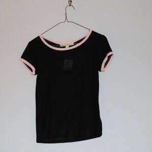 black tee shirt with pink lining